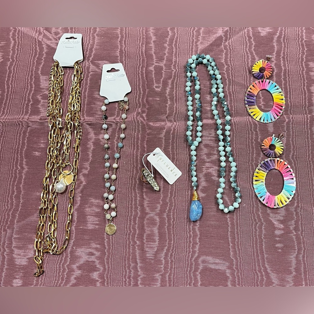 Fashion Jewelry NWT NWOT Gold Blue Necklaces Ring Earrings 5-pieces